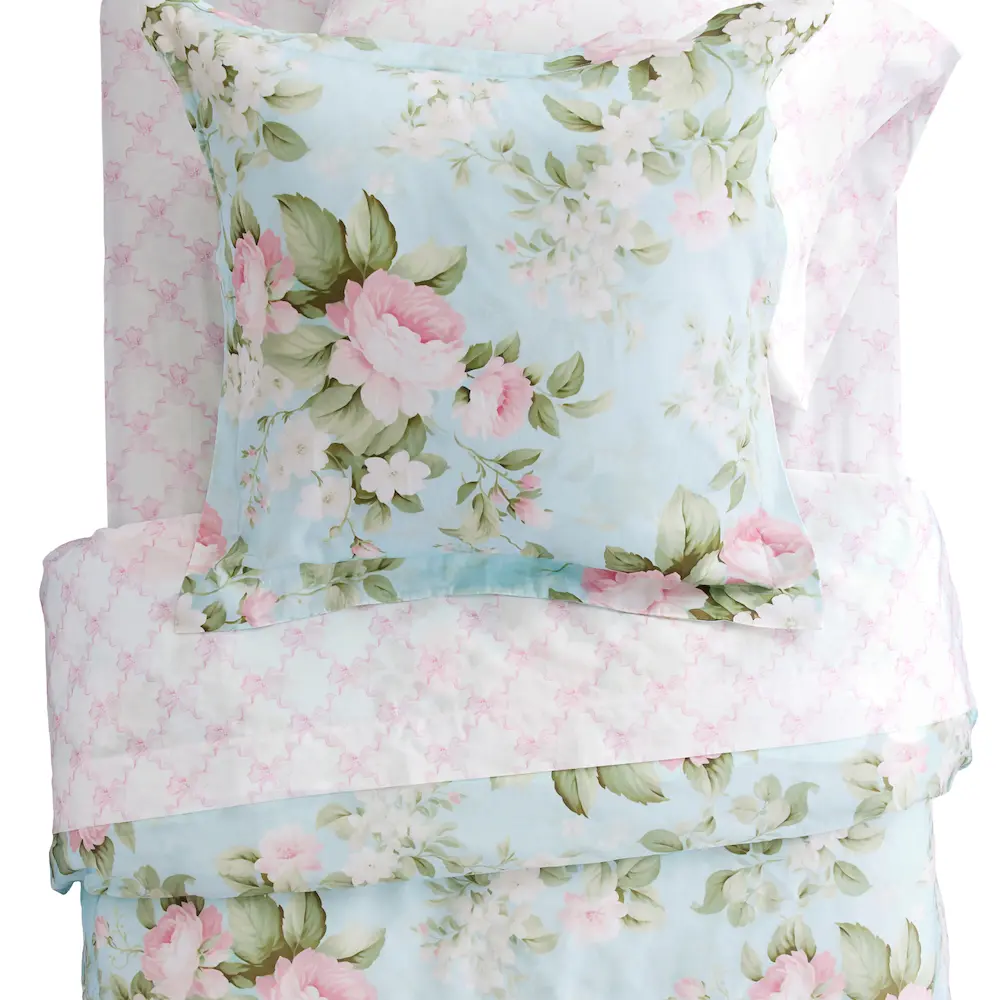 Romantic floral bedding